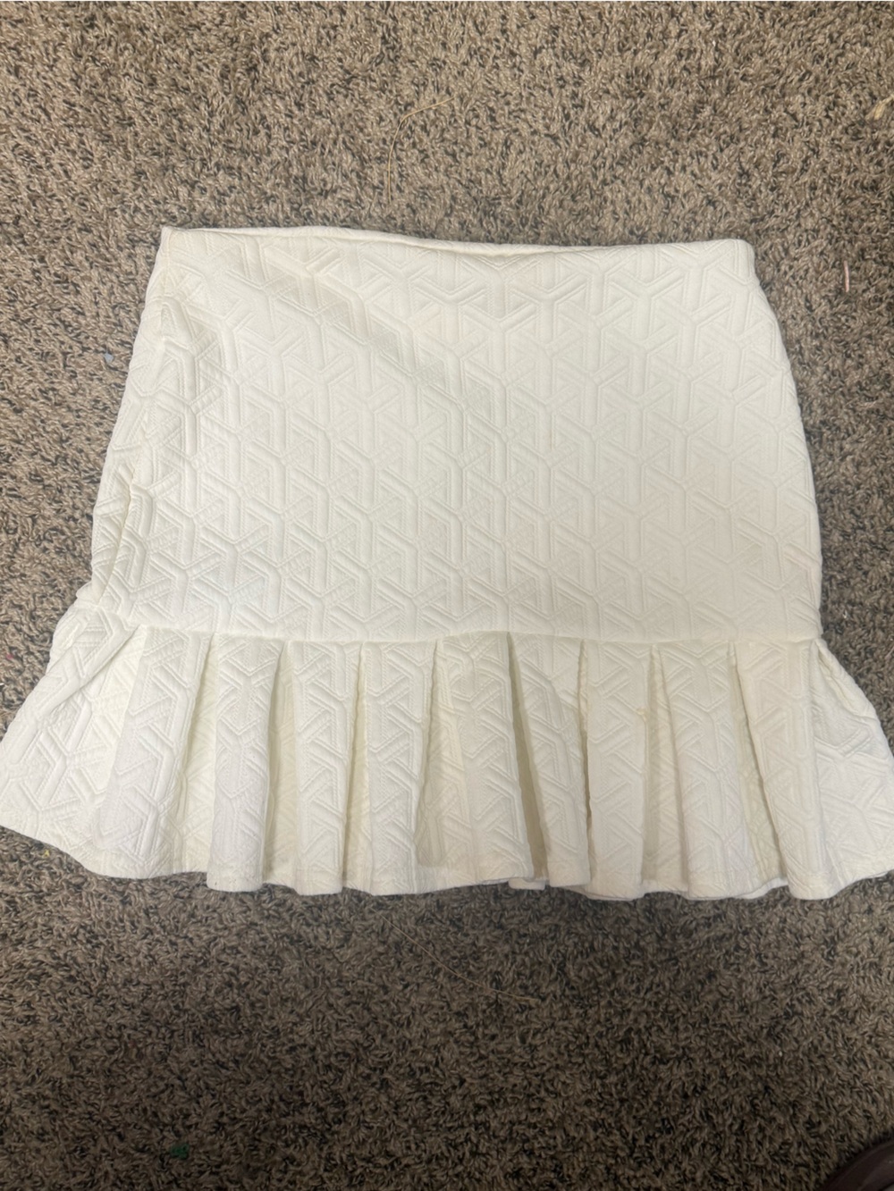Missguided White Strapless Textured Ruffle Crop Top